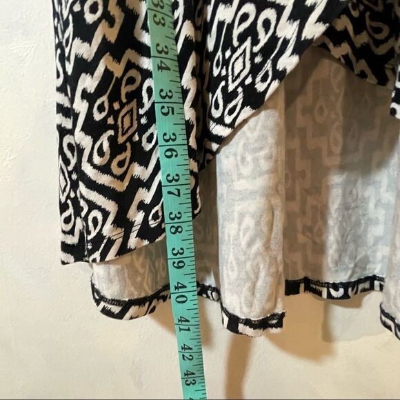 Artisan NY black and off white wrap skirt size Medium - Picture 4 of 8